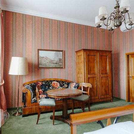 Romantik Hotel Zur Post Fuerstenfeldbruck Exteriör bild