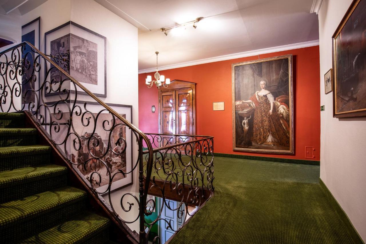 Romantik Hotel Zur Post Fuerstenfeldbruck Exteriör bild