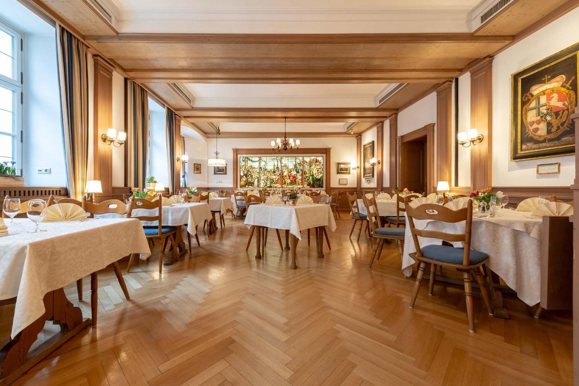 Romantik Hotel Zur Post Fuerstenfeldbruck Exteriör bild