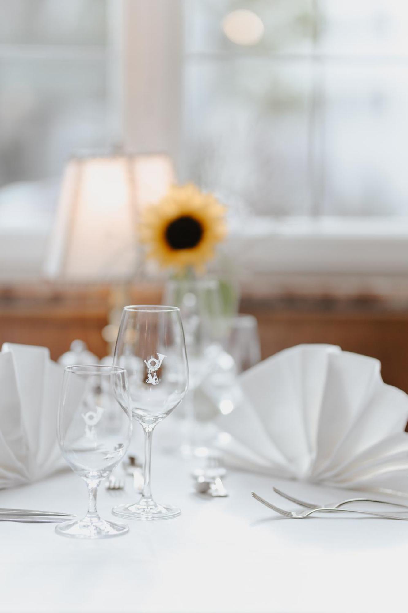 Romantik Hotel Zur Post Fuerstenfeldbruck Exteriör bild